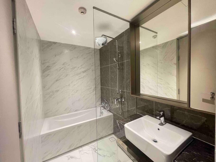 Appartement Sukhumvit 10 Asoke Terminal 21 暹罗商圈 四面佛 Nana 72 *