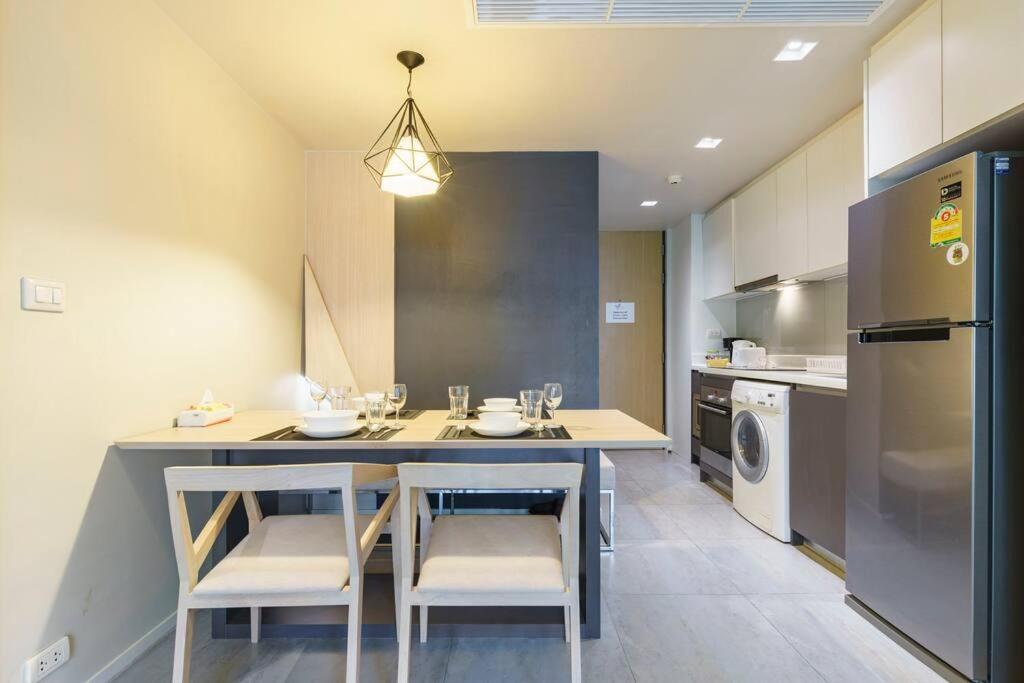 Apartment 2 Bedrooms, Bts Asok, Terminal 21, Sukhumvit Bangkok