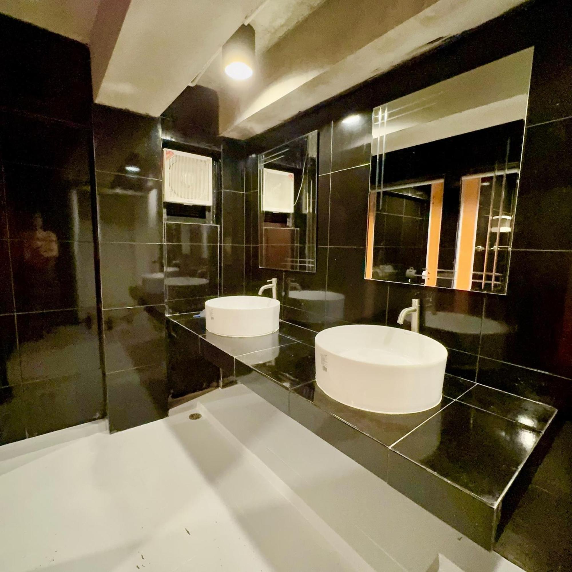 Noc House Albergue *