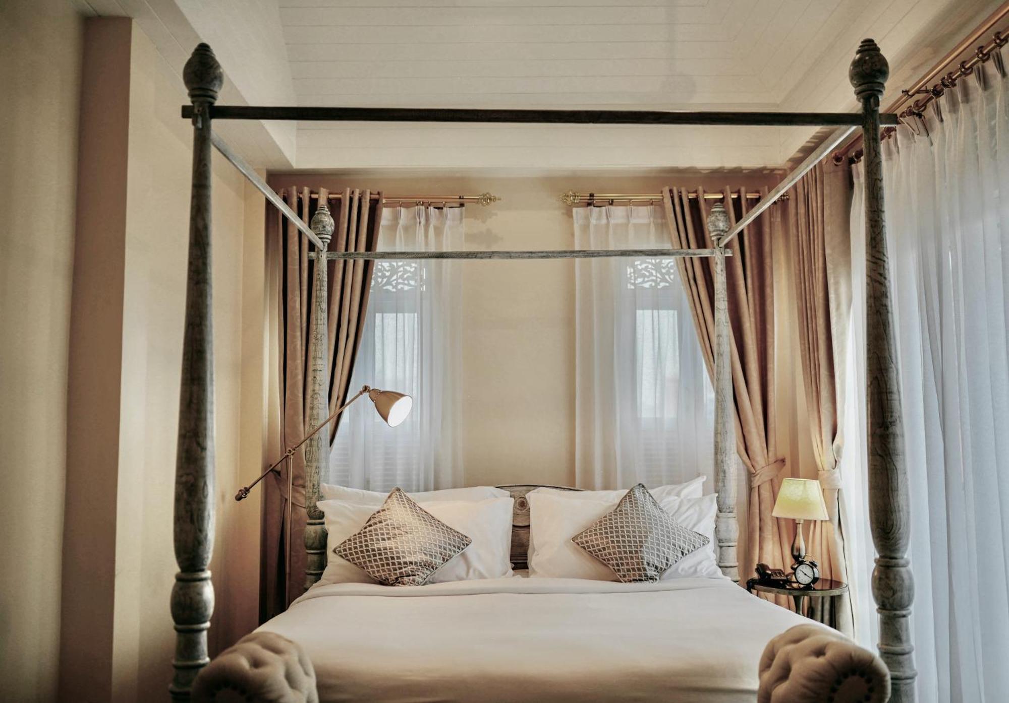 Noursabah Boutique Bed Bangkok Bed & Breakfast 3*