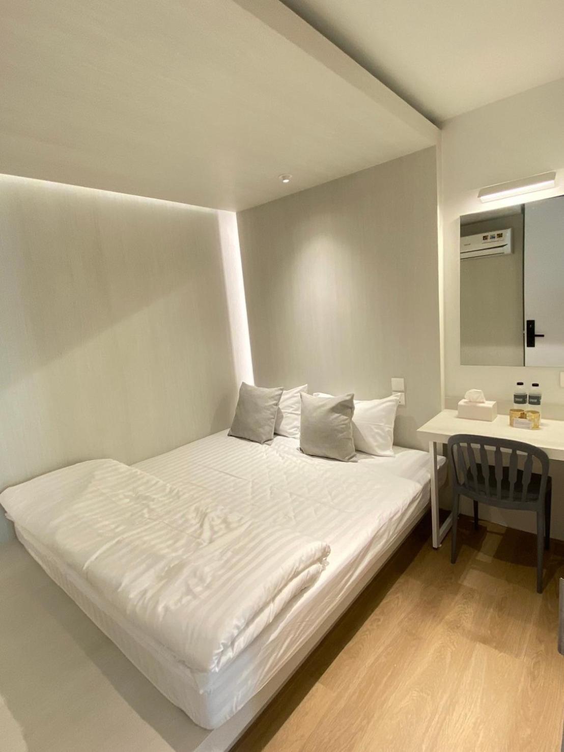 Matini Grandstation Hostel Bangkok