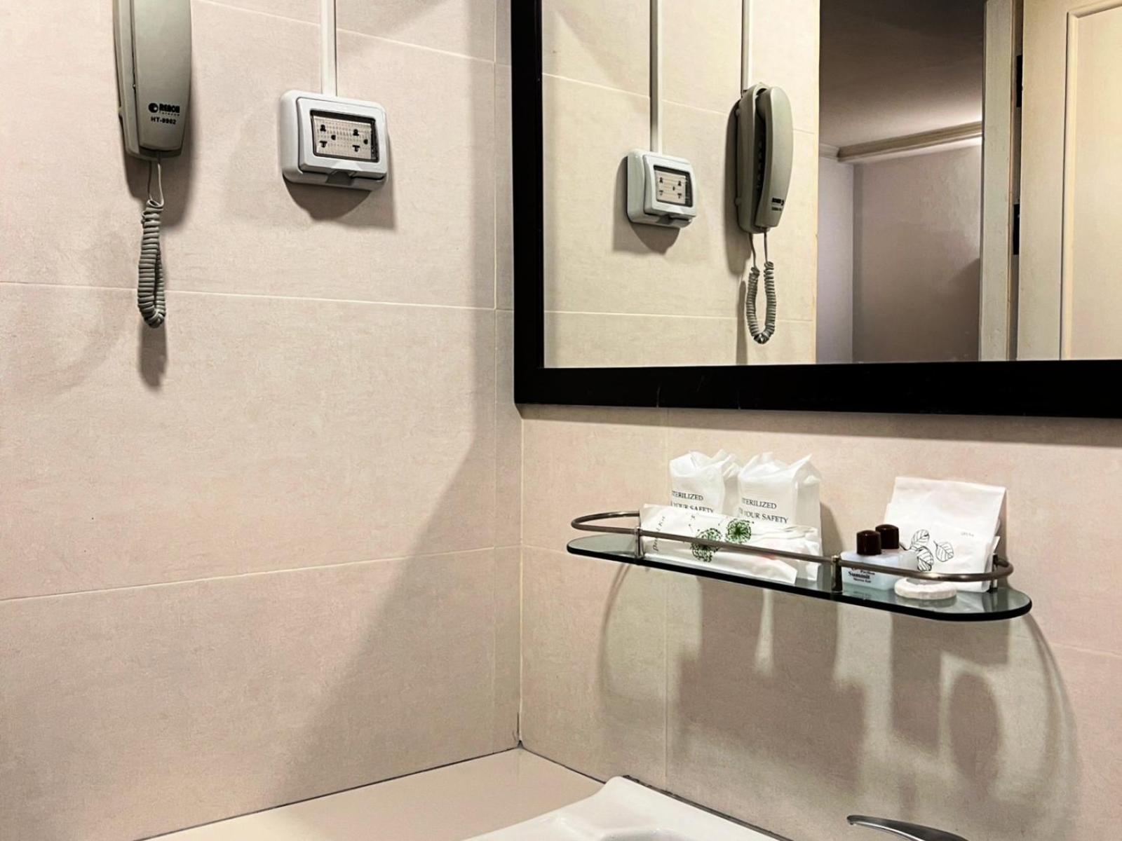 Summit Pavilion Hotel 4*