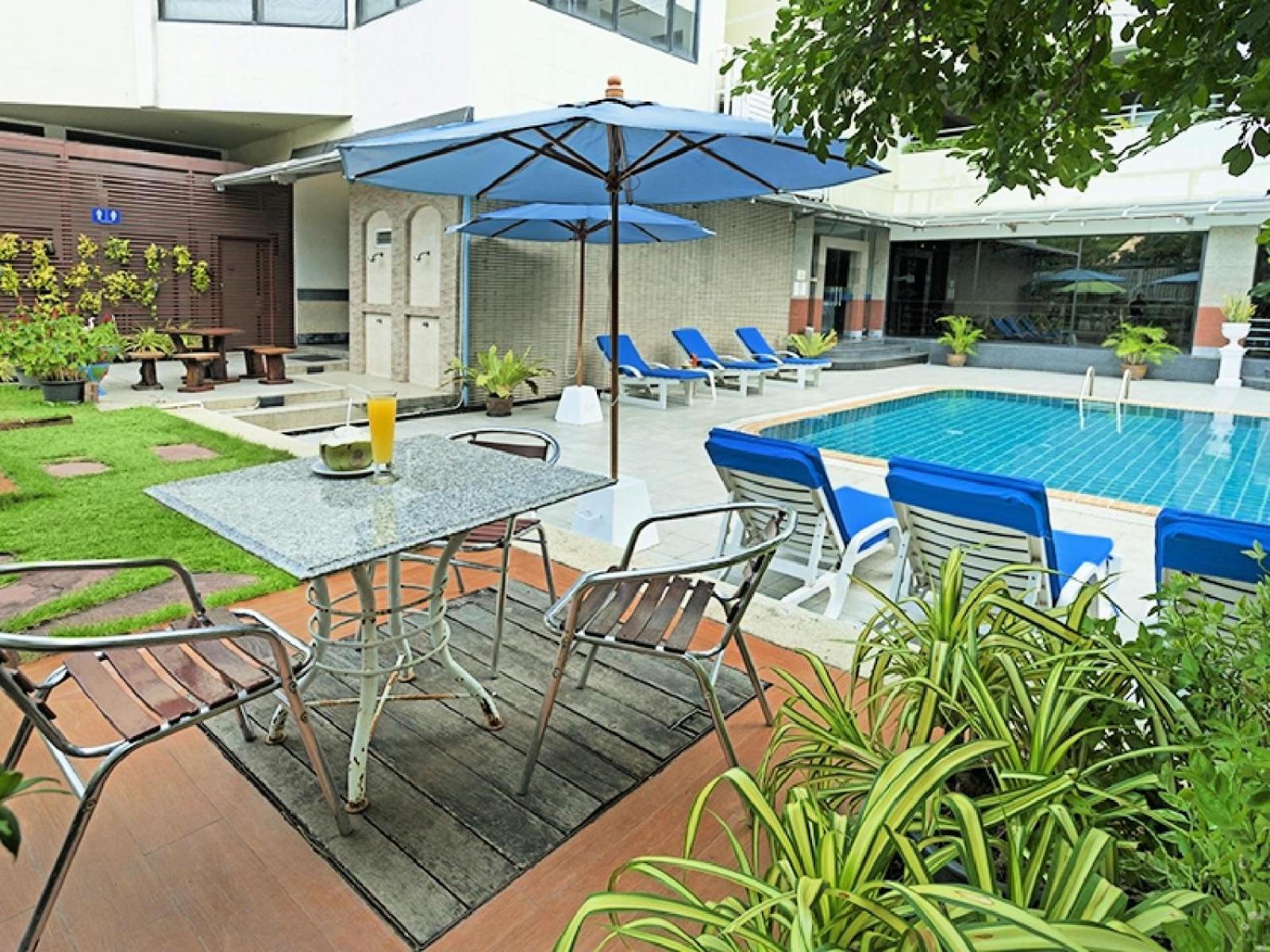 Summit Pavilion Hotel 4*