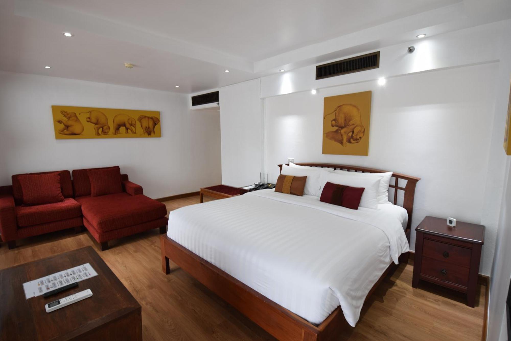 Le Siam Silom By Pcl Hotel