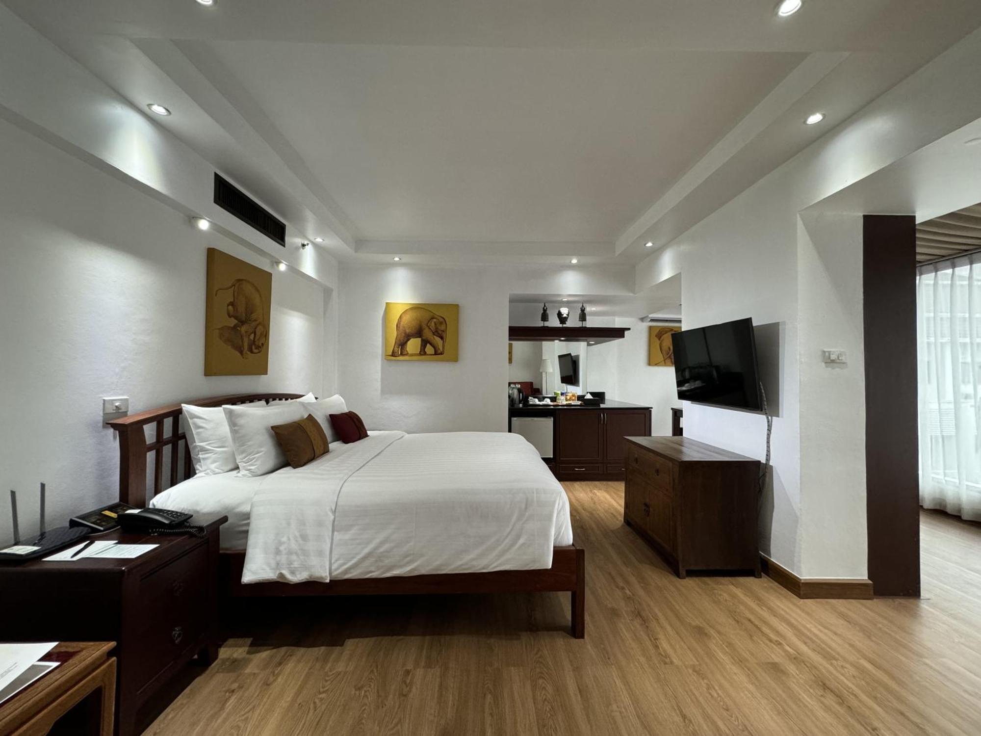 Le Siam Silom By Pcl Hotel 4*