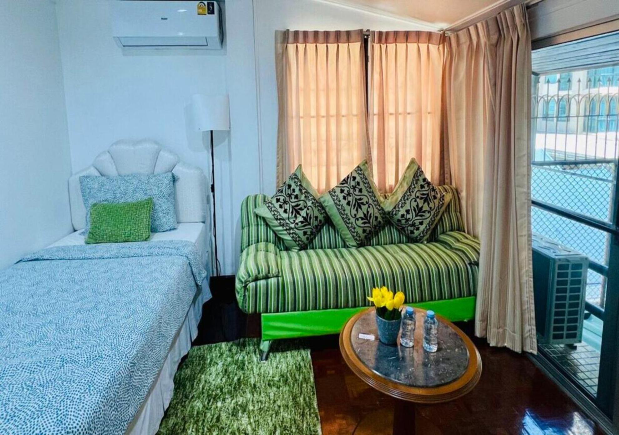 Casa de hóspedes Ree House@soi Cowboy-asoke Bts-mrt *