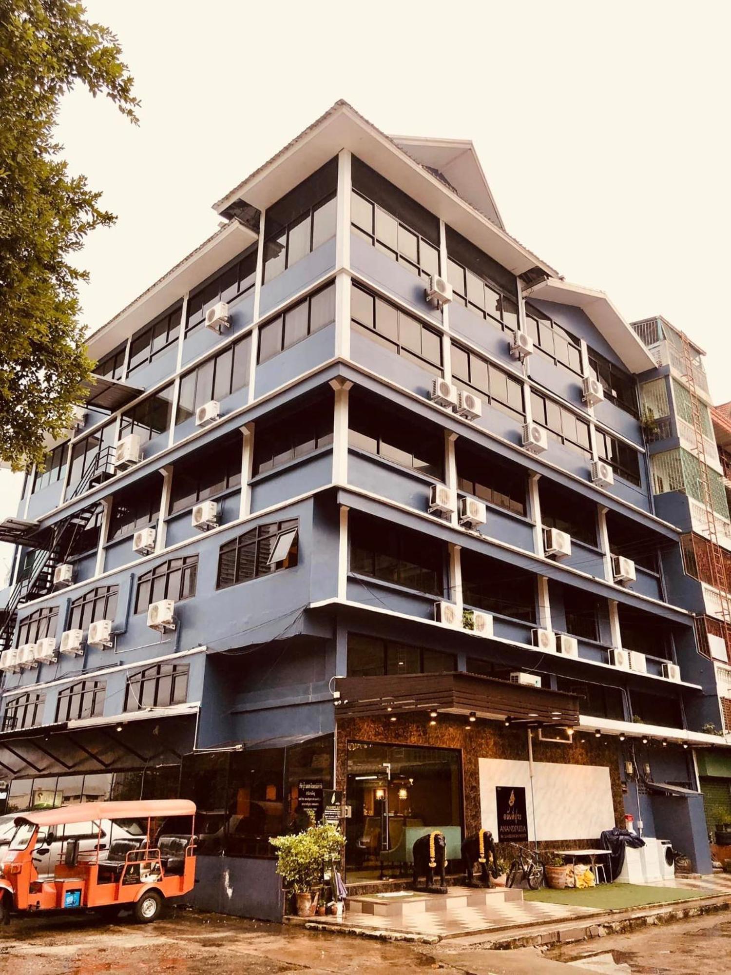 Anandpura Riverside Hotel
