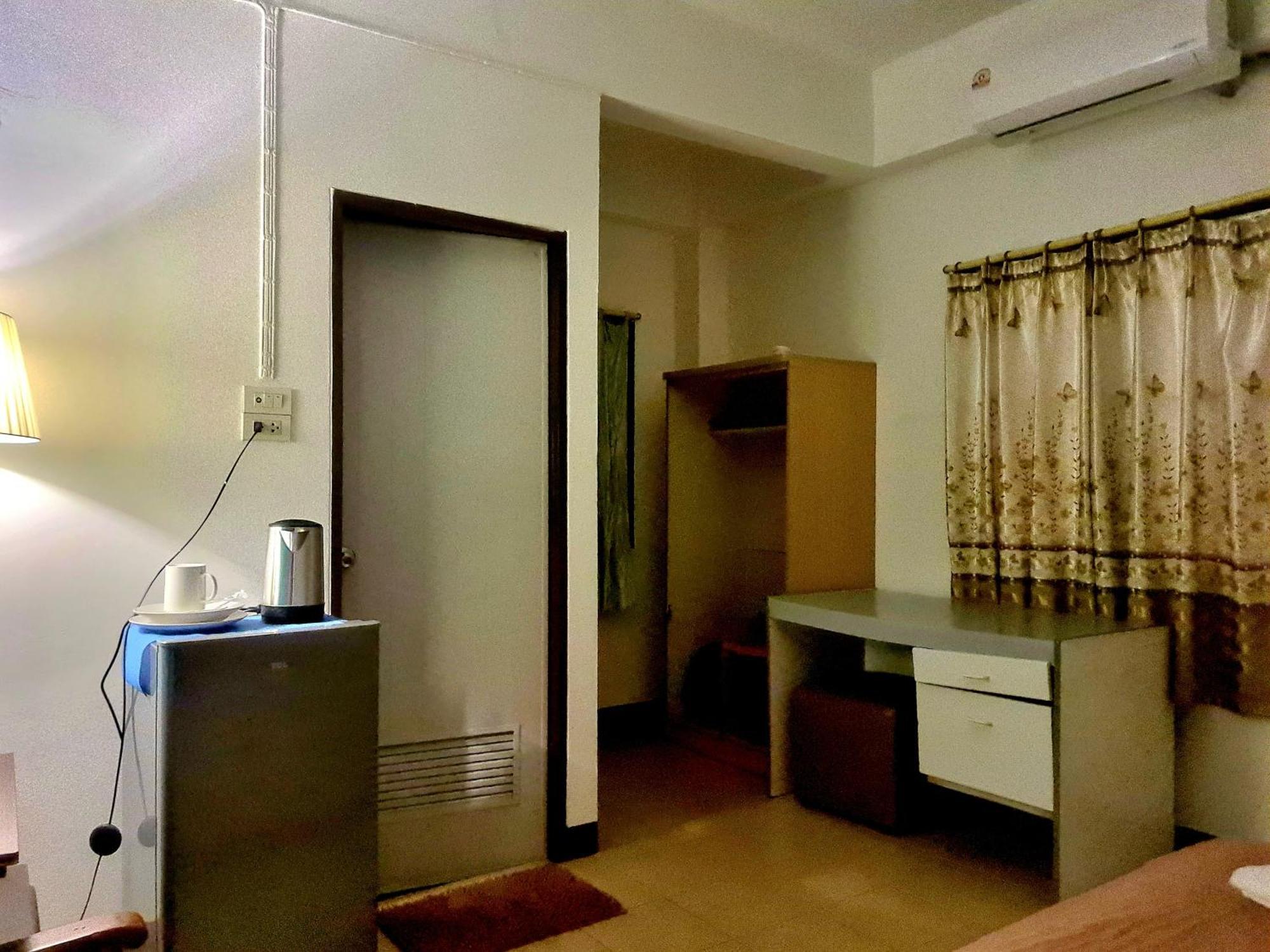 Roong-arun Guest house *