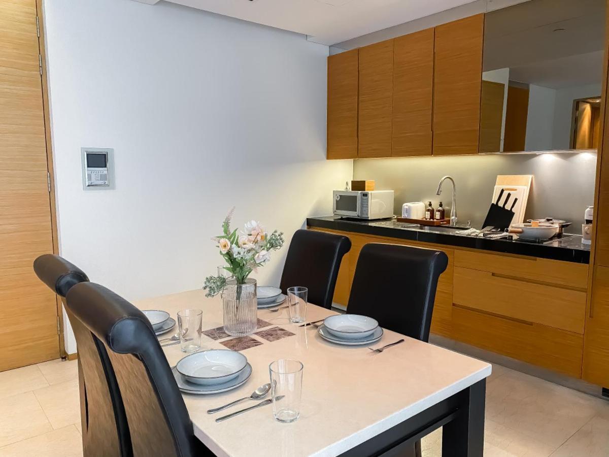 Extravagant 65 Sqm 1br - Ultra Fast Wifi - Silom * Bangkok