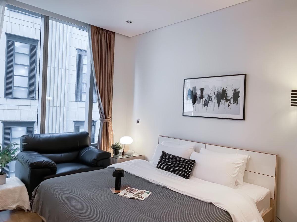 Extravagant 65 Sqm 1br - Ultra Fast Wifi - Silom