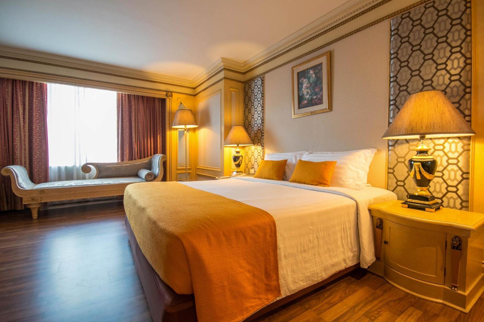 Golden Tulip Sovereign