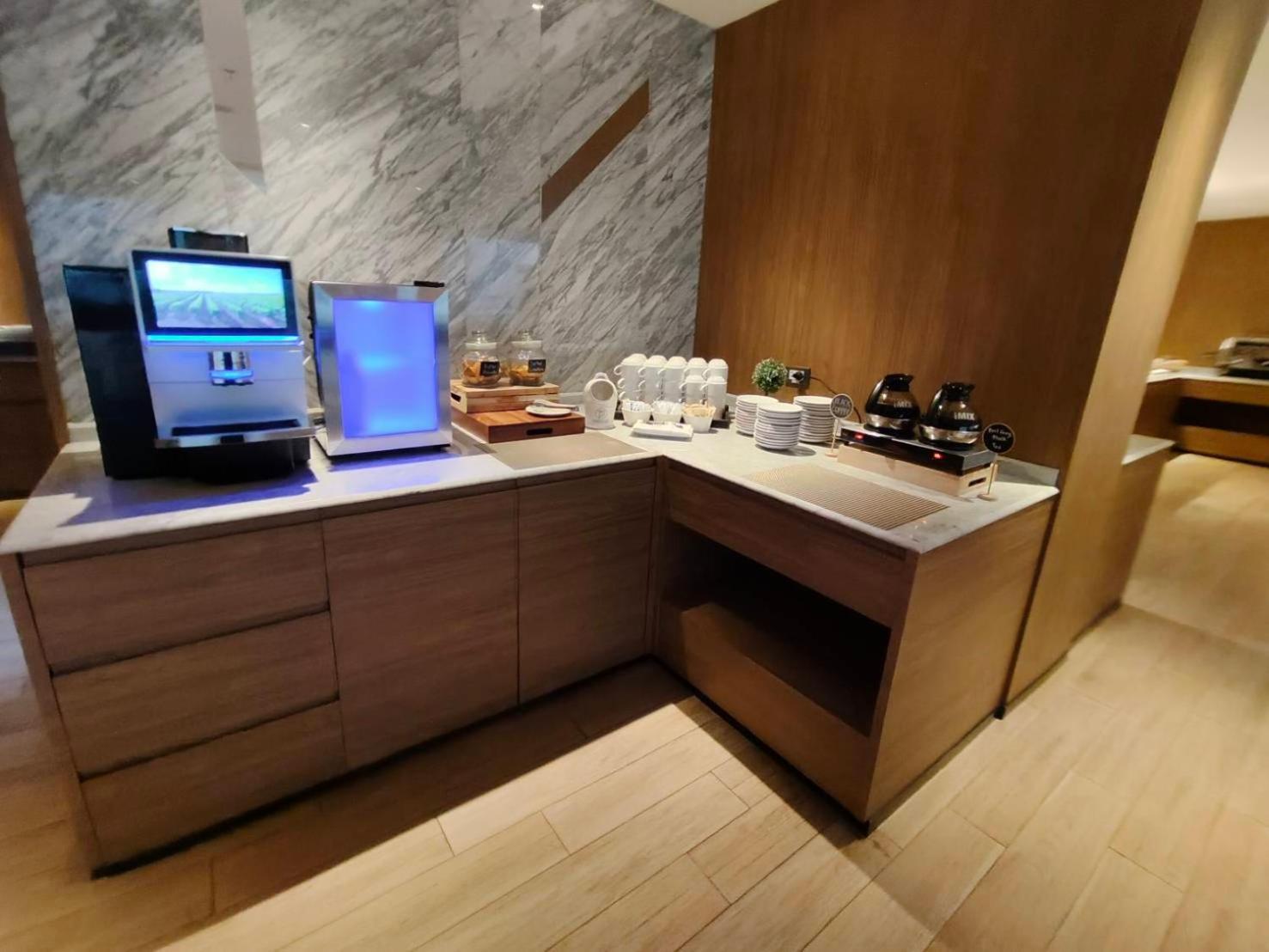 Ayathorn Hotel 4*