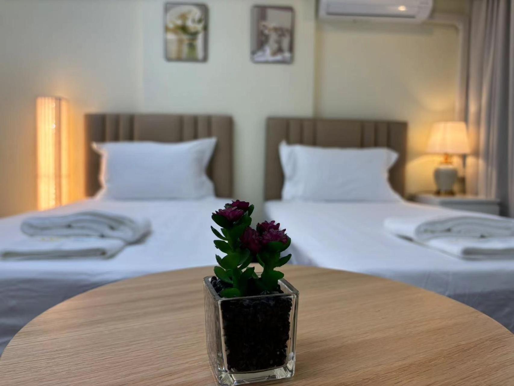 Apamet Sukhumvit 55 *