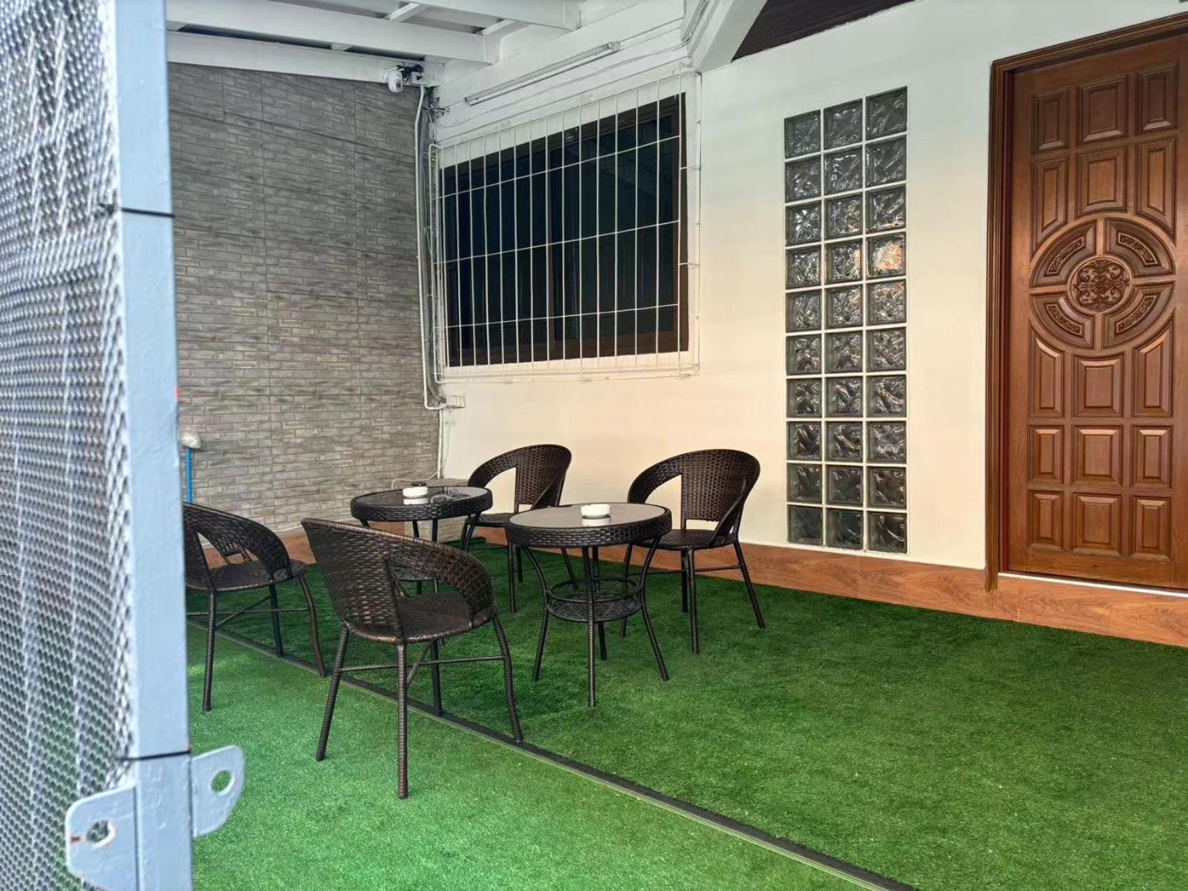 Apamet Sukhumvit 55 Hotel