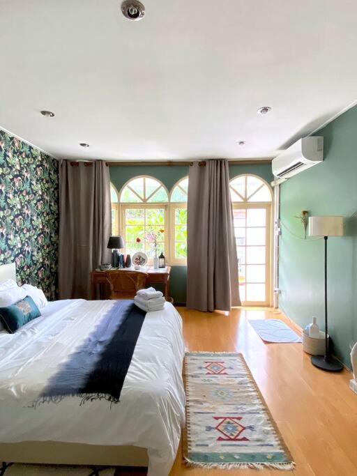 Holiday home Entire House 6 People 3beds 2baths Near Bts Asoke Terminal21 Bangkok