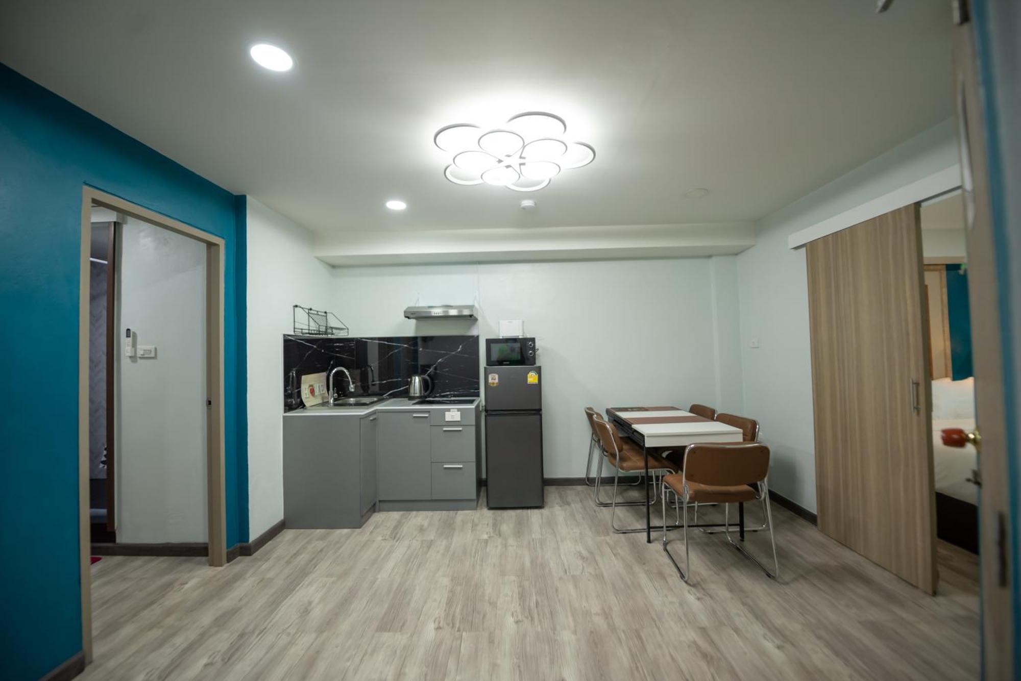 Aparthotel Skylink Homes *