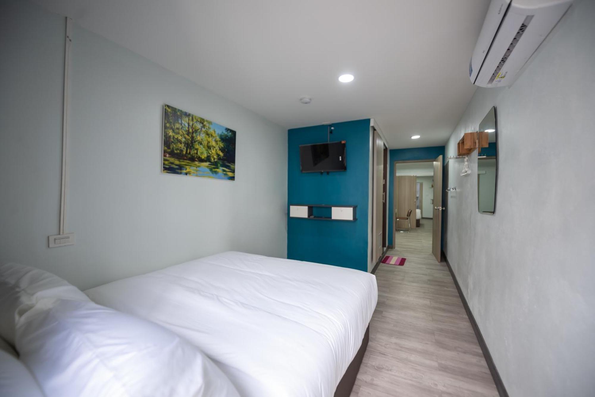 Aparthotel Skylink Homes *