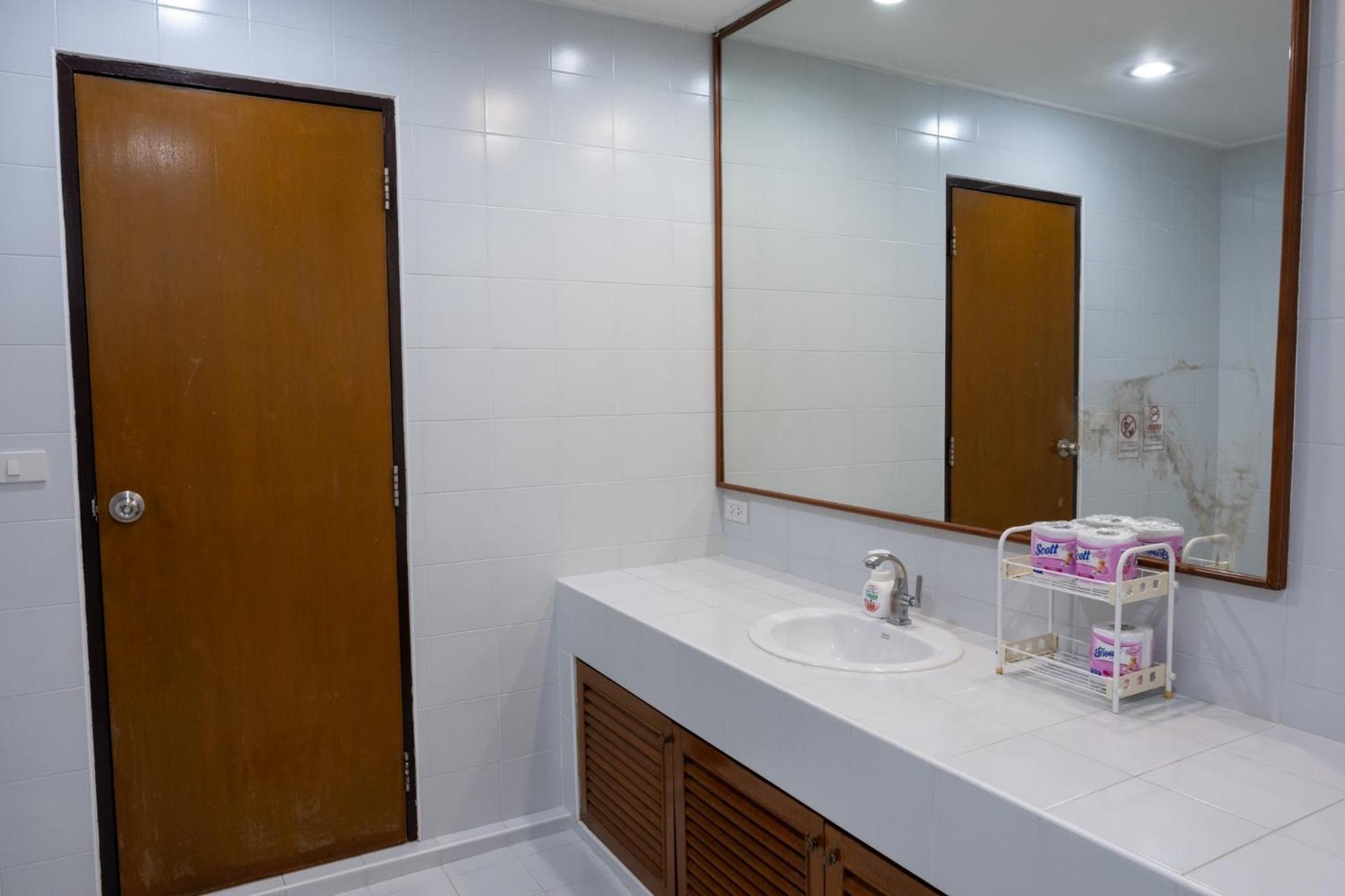 Seven Rabbit House Homestay Bangkok