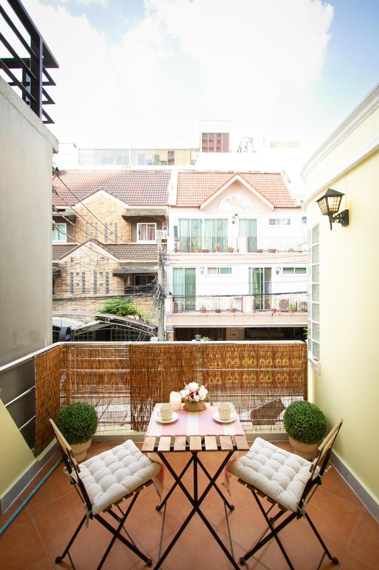 Asokes Hidden Gem Cozy Next To The Park Rumah percutian *
