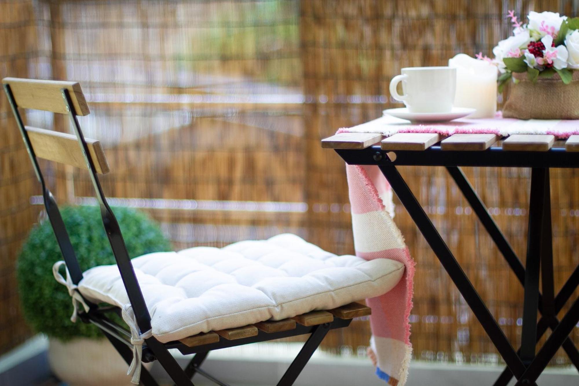 Asokes Hidden Gem Cozy Next To The Park Rumah percutian