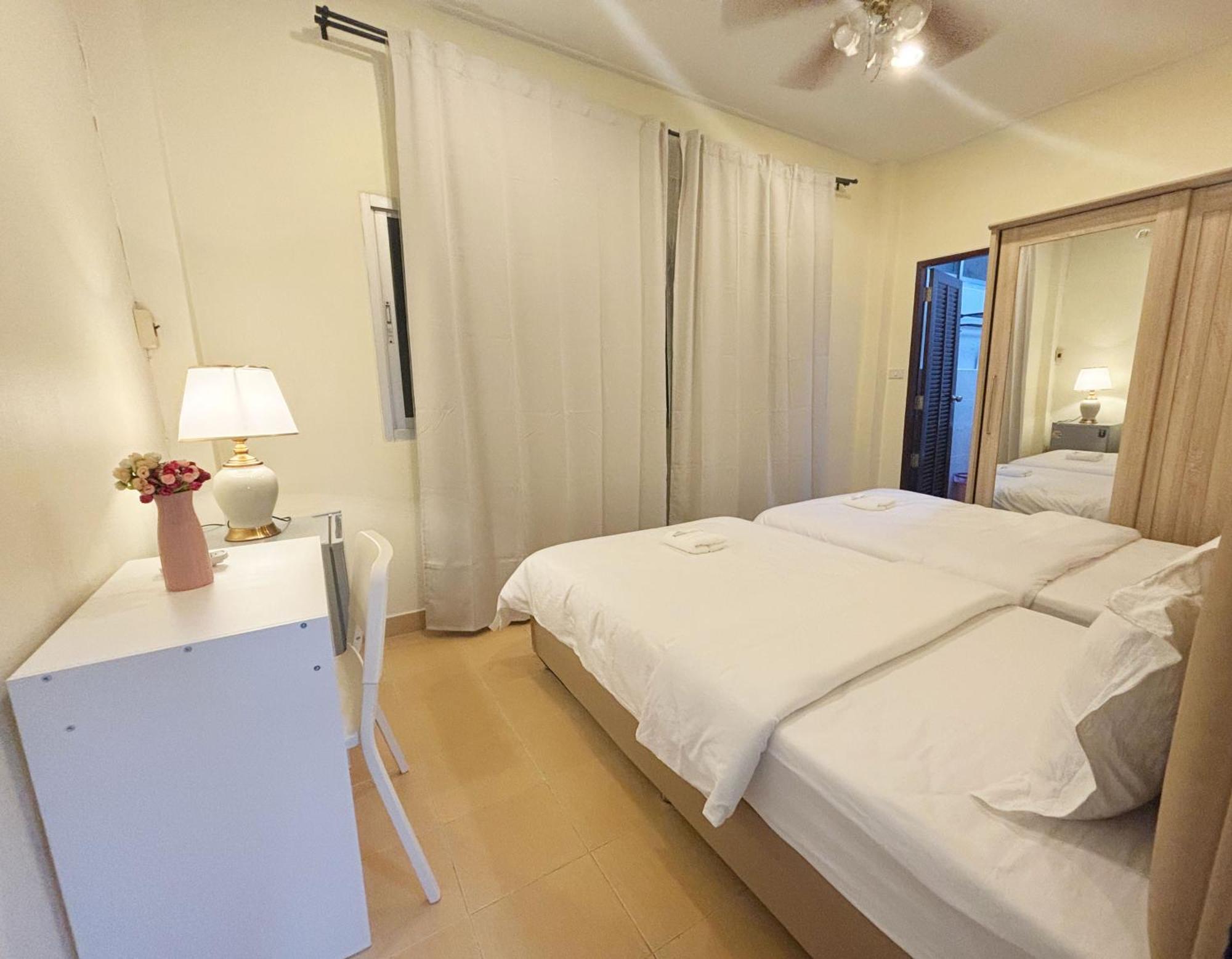 Apamet Sukhumvit 55 Hotel