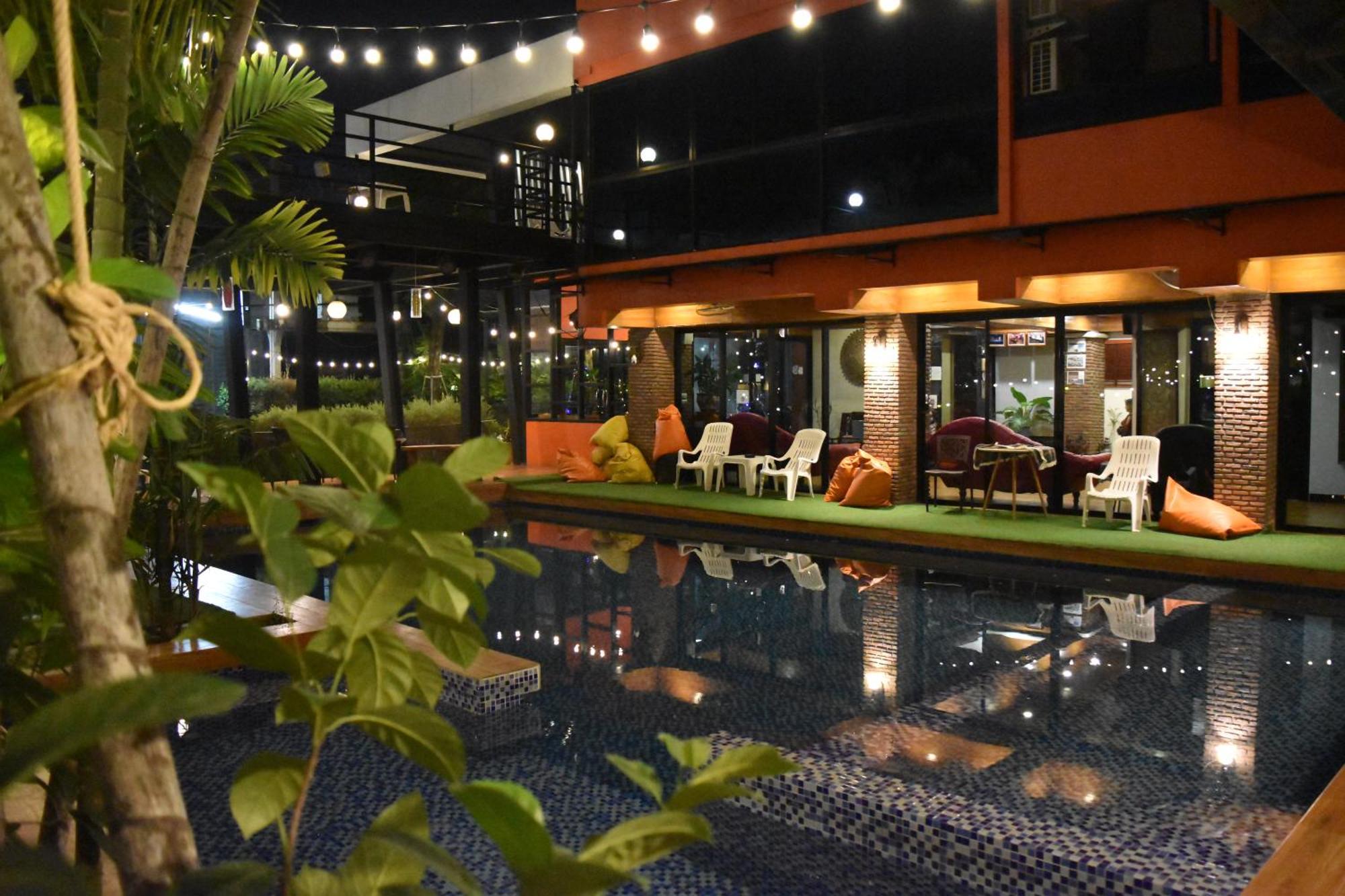 Thongtara House Boutique Srinakarin Hotel 4*