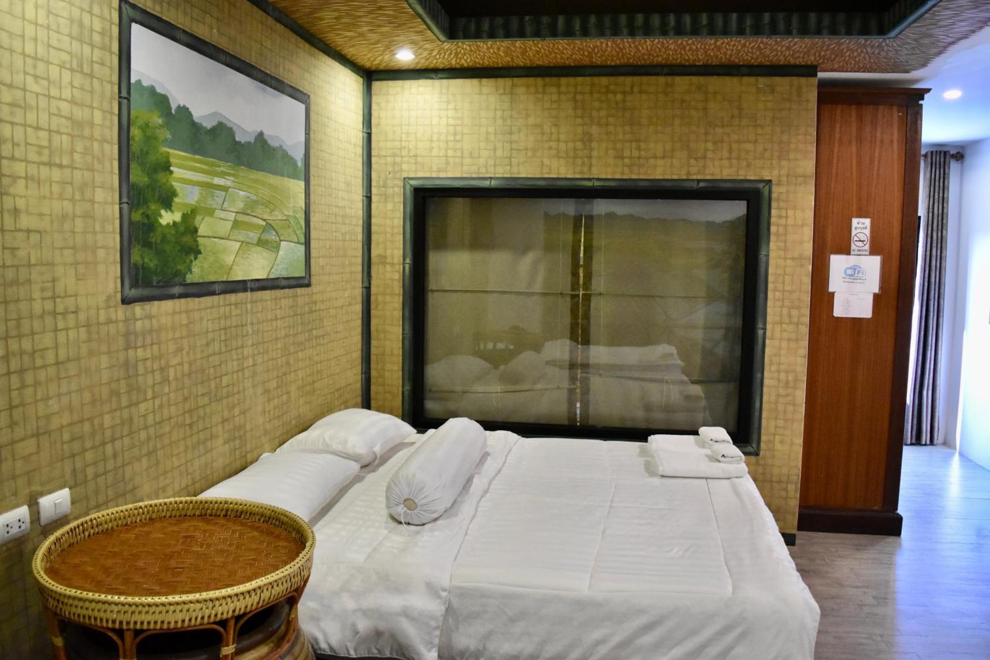 Thongtara House Boutique Srinakarin 4* Bangkok