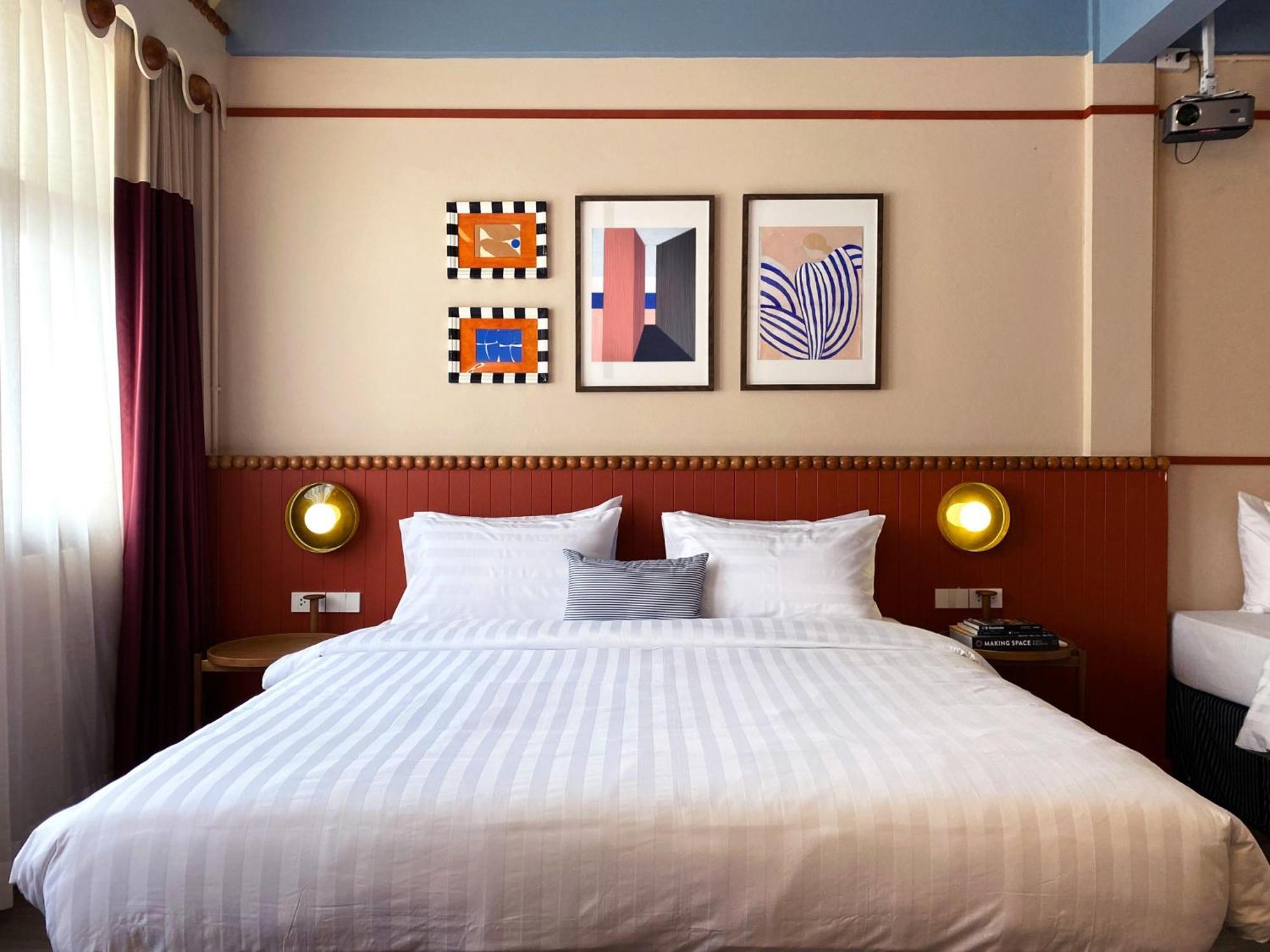 Blu Dock Restel Hotel