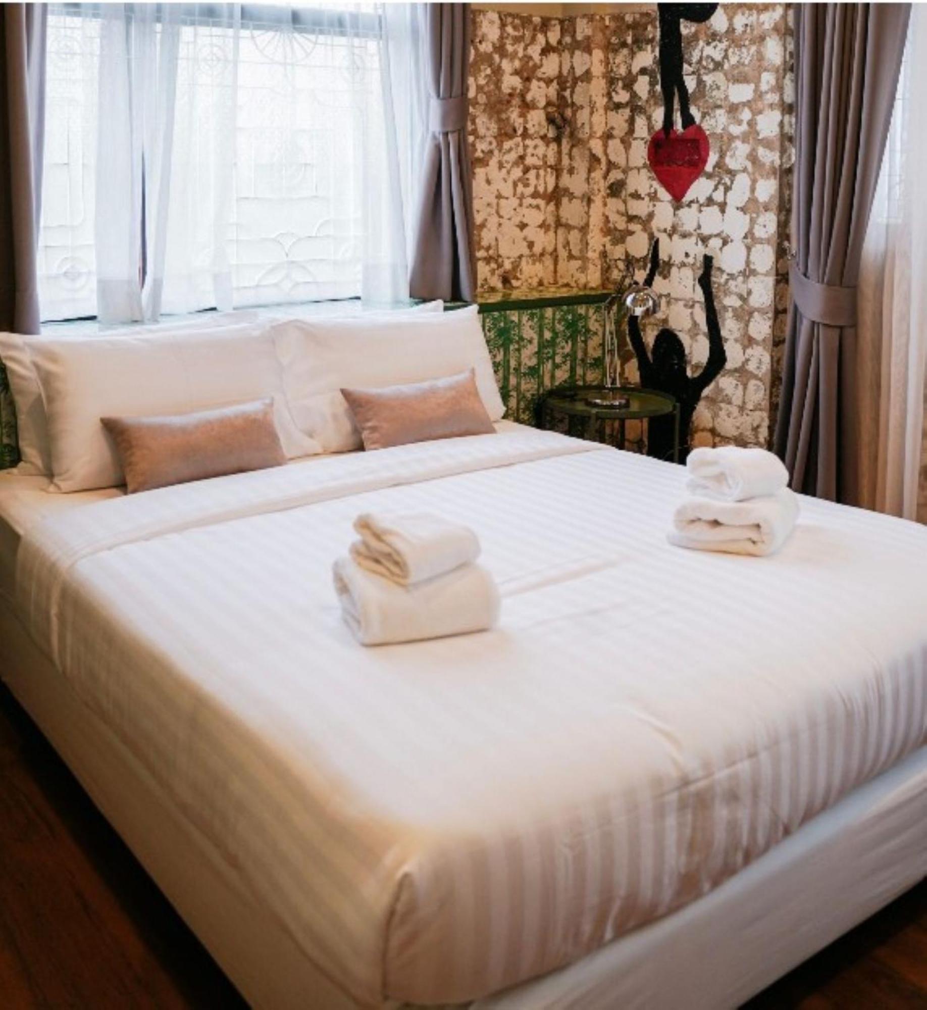 Azure Hostel