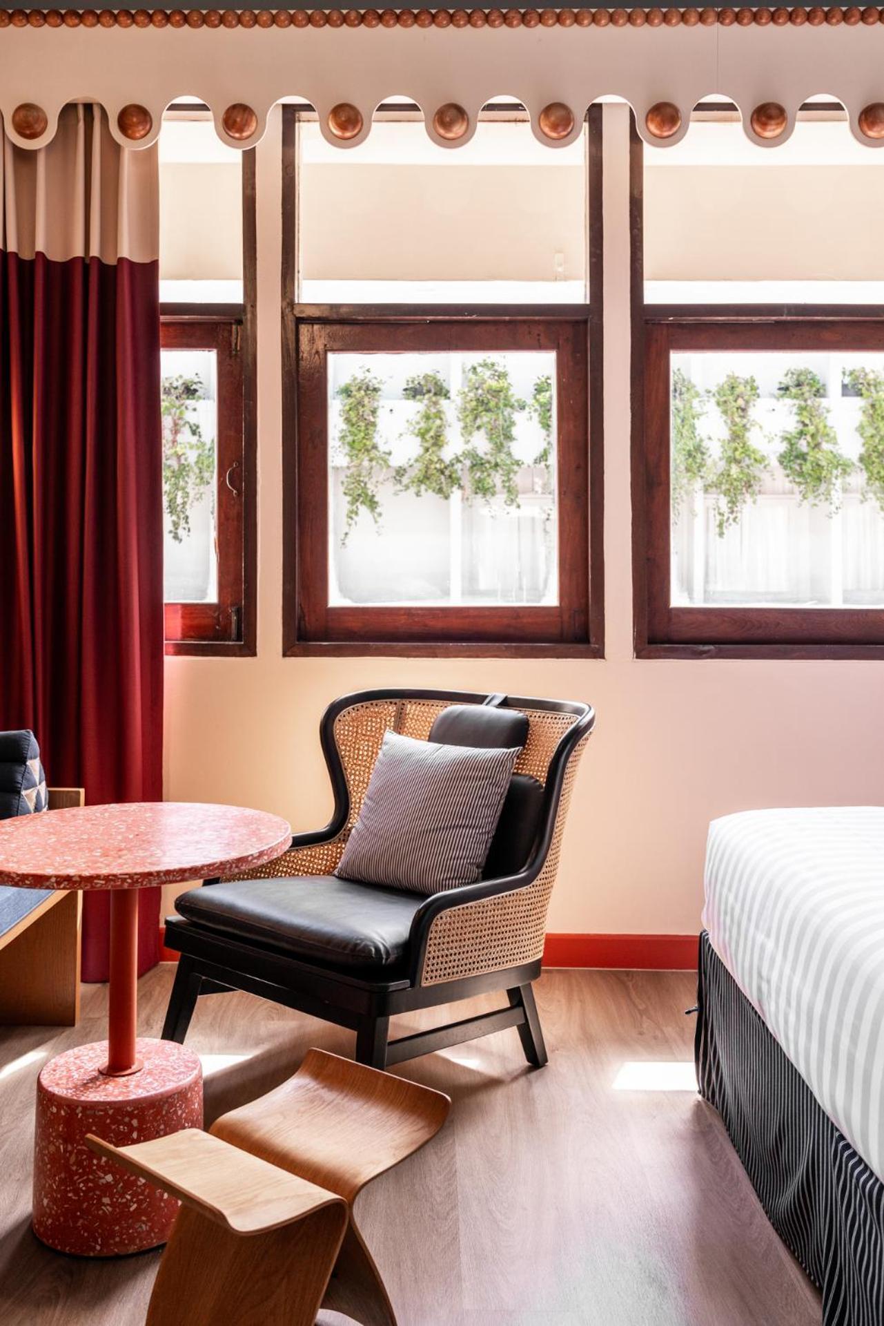 Hotel Blu Dock Restel