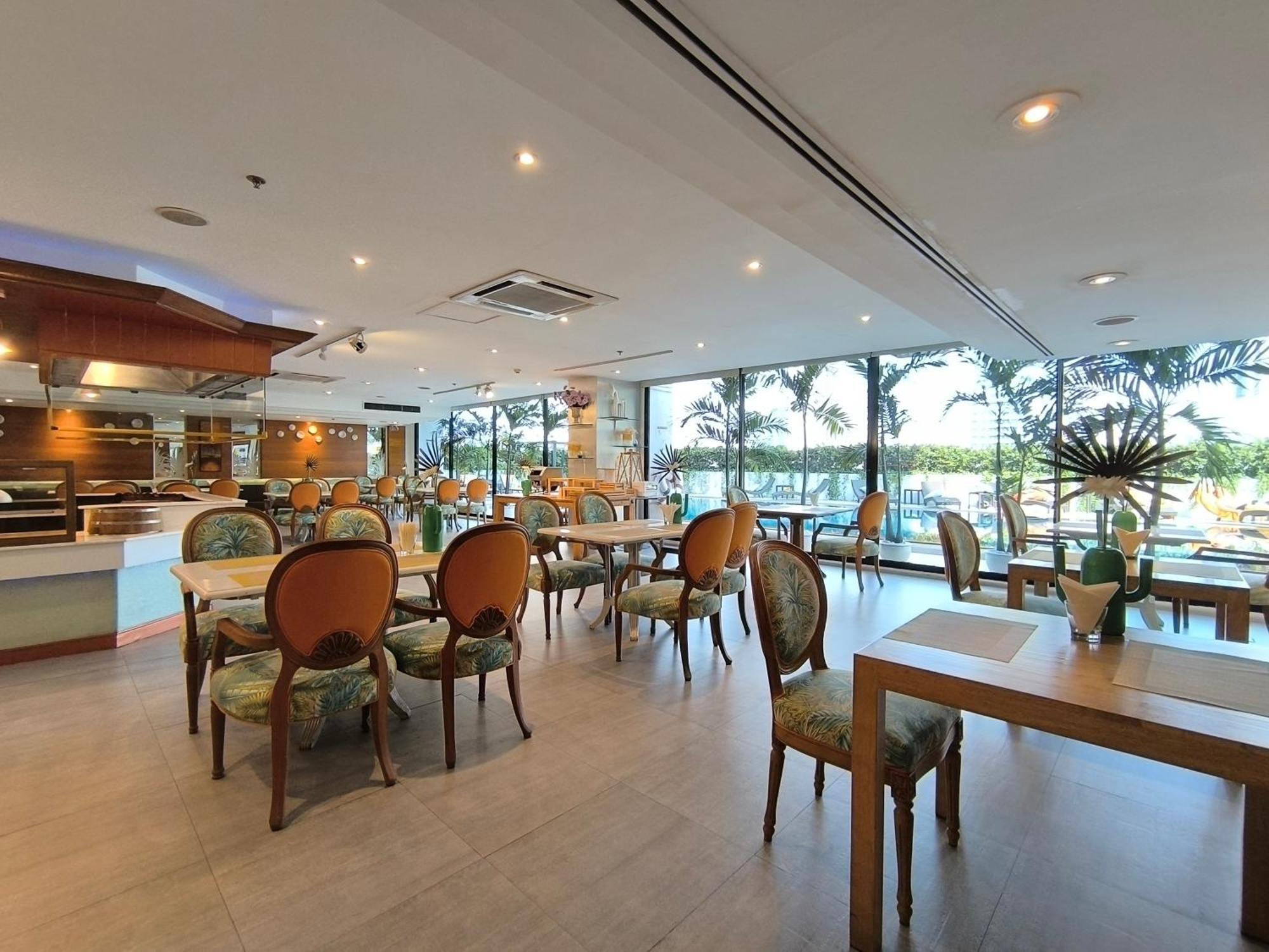 Lotus Sukhumvit 33 By Compass Hospitality 4* Banguecoque