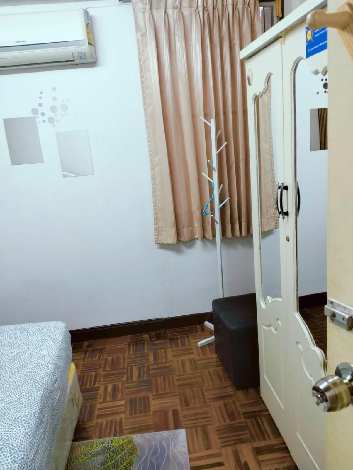 Ree House@soi Cowboy-asoke Bts-mrt Casa de hóspedes