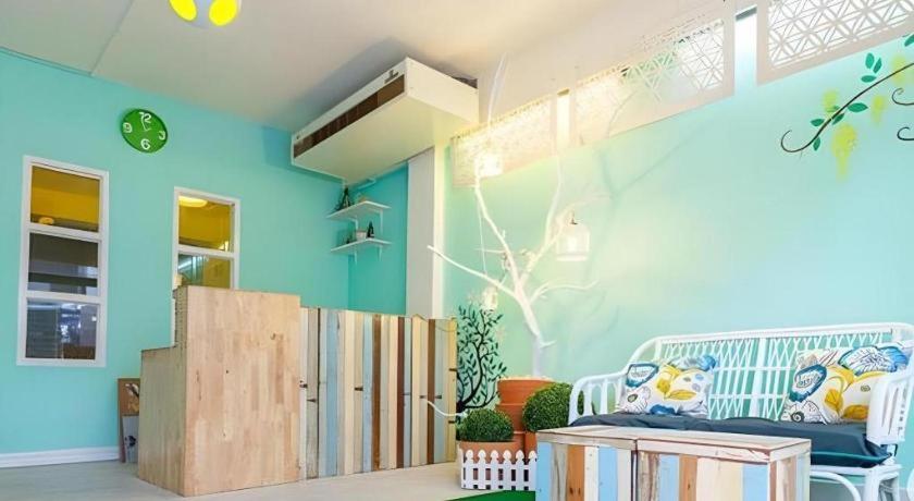 Kamin Bird * Bangkok
