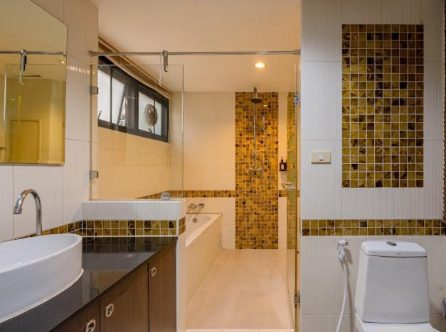 Phoenix Serviced Aparthotel