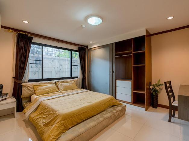 Aparthotel Phoenix Serviced