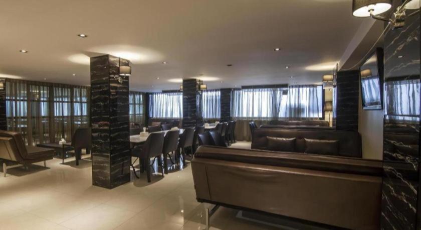 First House 3* Bangkok