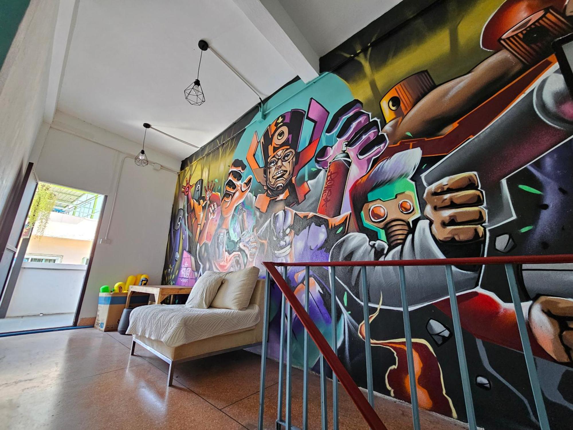 Asrama Urban Jungle Bangkok