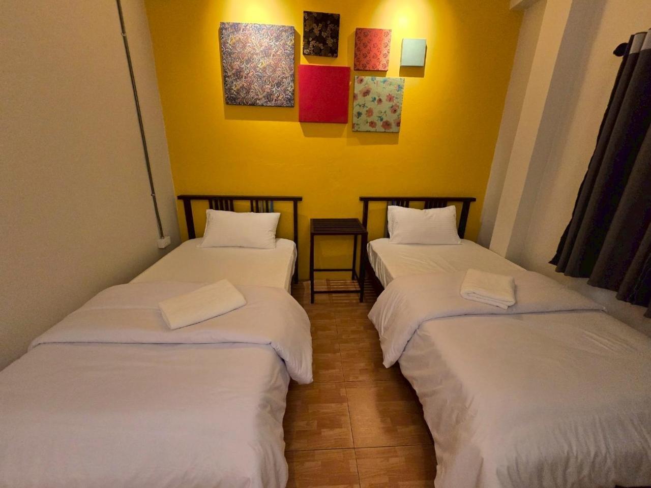 Hostel Lhong Krung