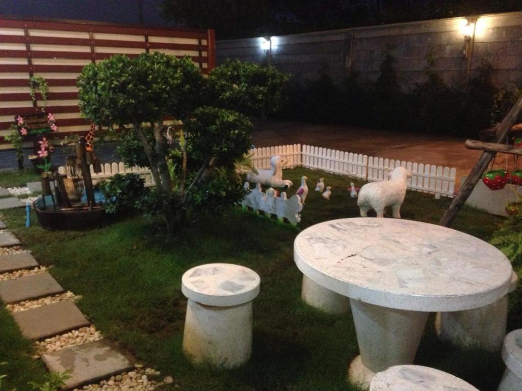 Resort Friends House