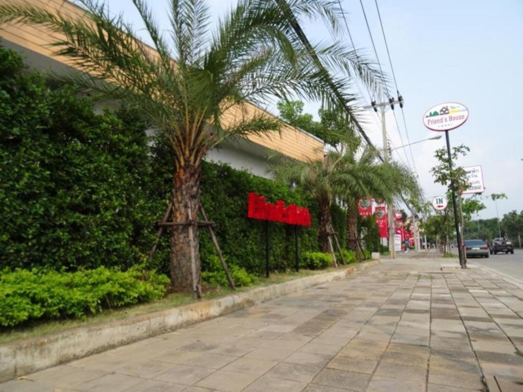 Friends House Bangkok
