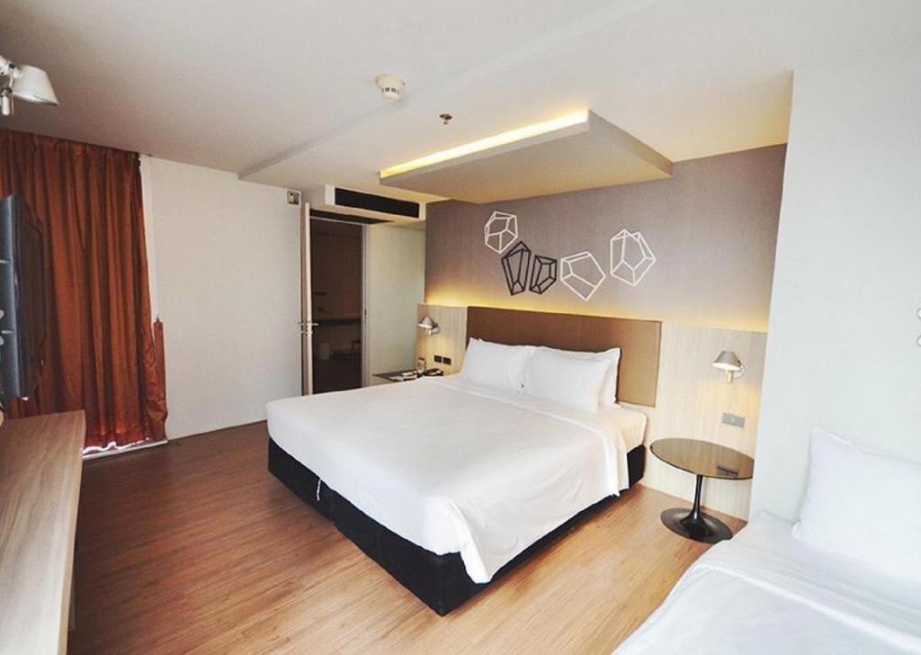 The Heritage Silom Hotel 4*