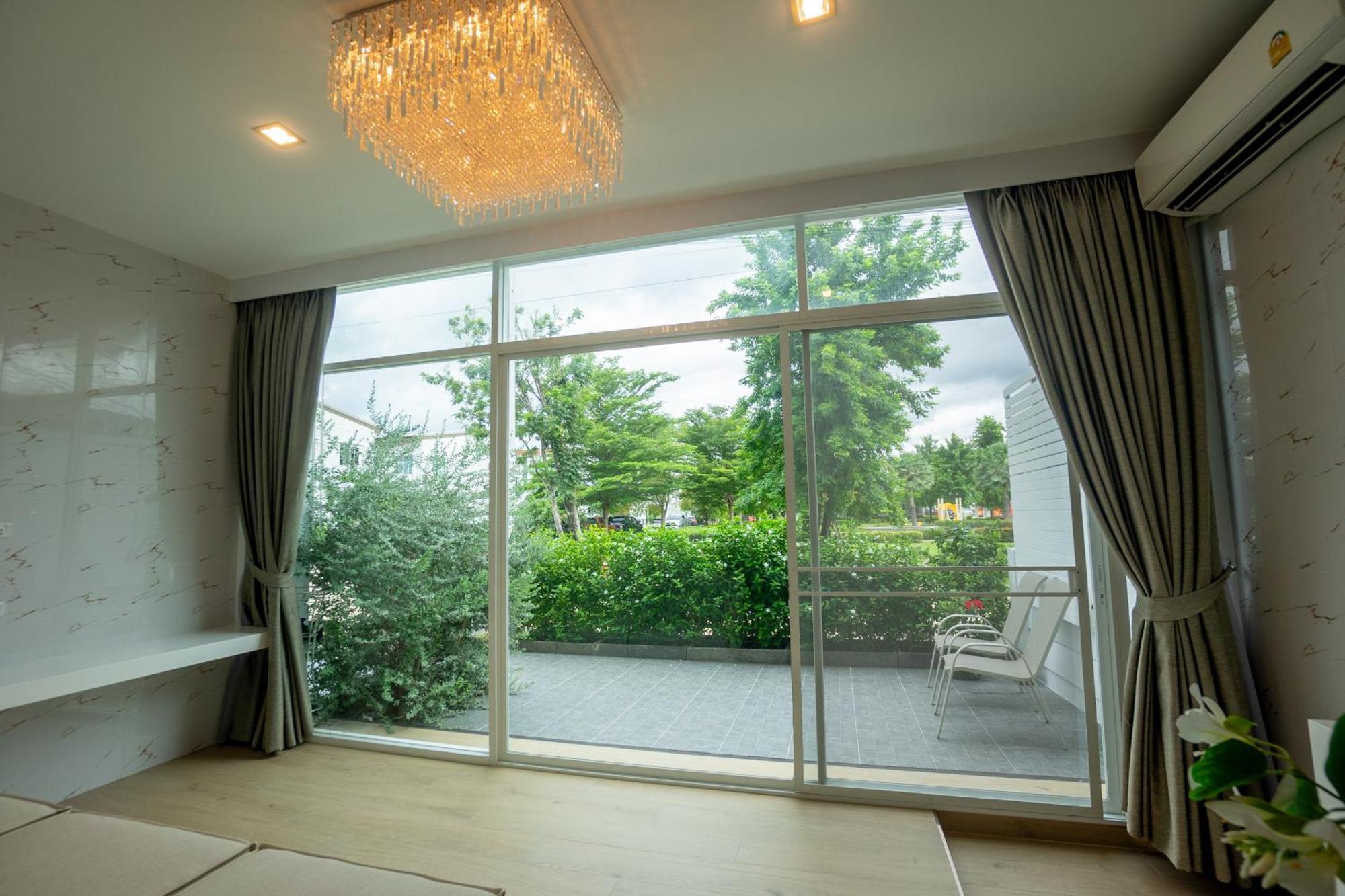 H1, Wi-fi 1,000 Mbps, Fashion Island, Mrt * Bangkok