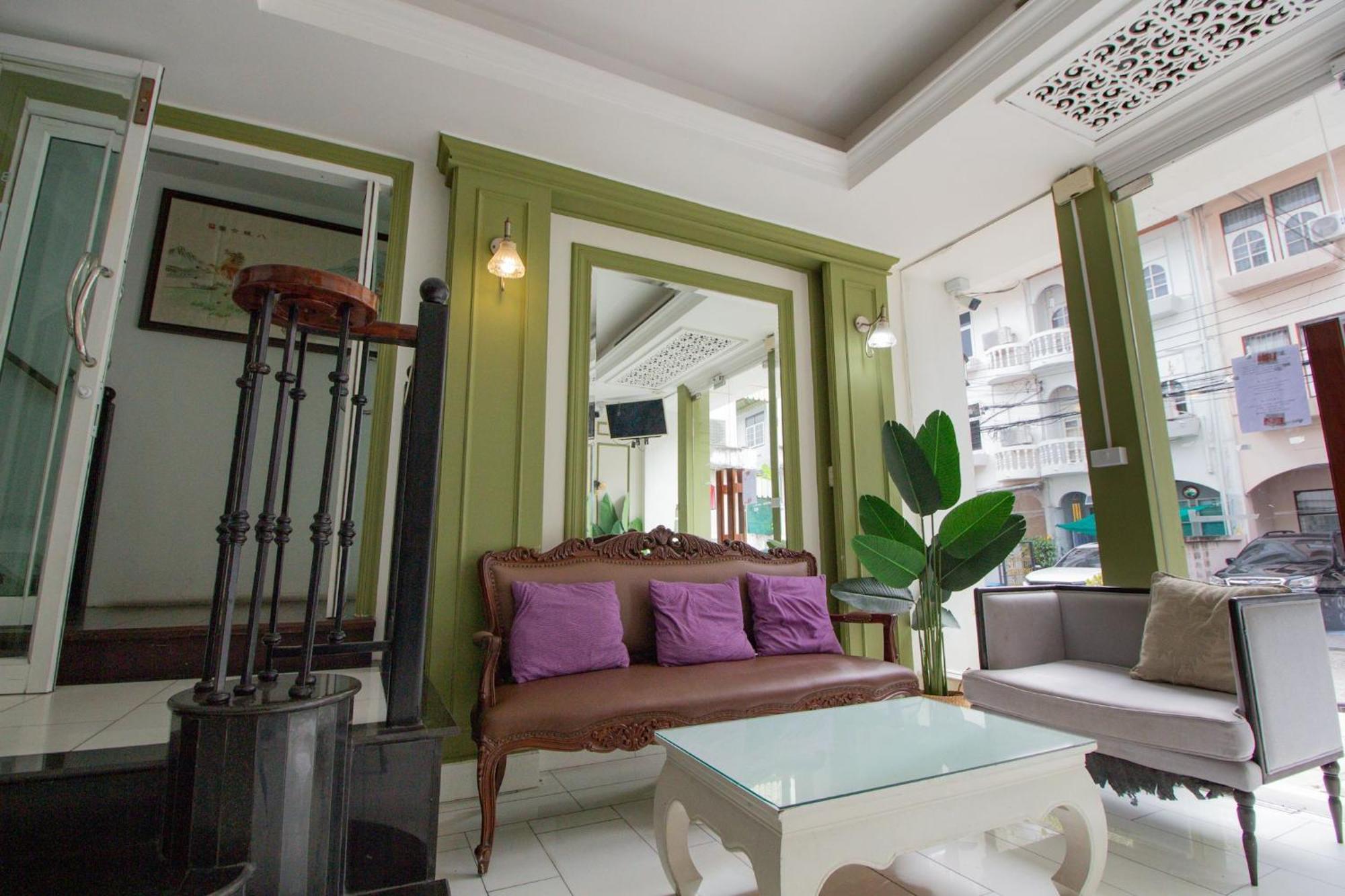 Skutan Sutthisan Nexus Opal * Bangkok