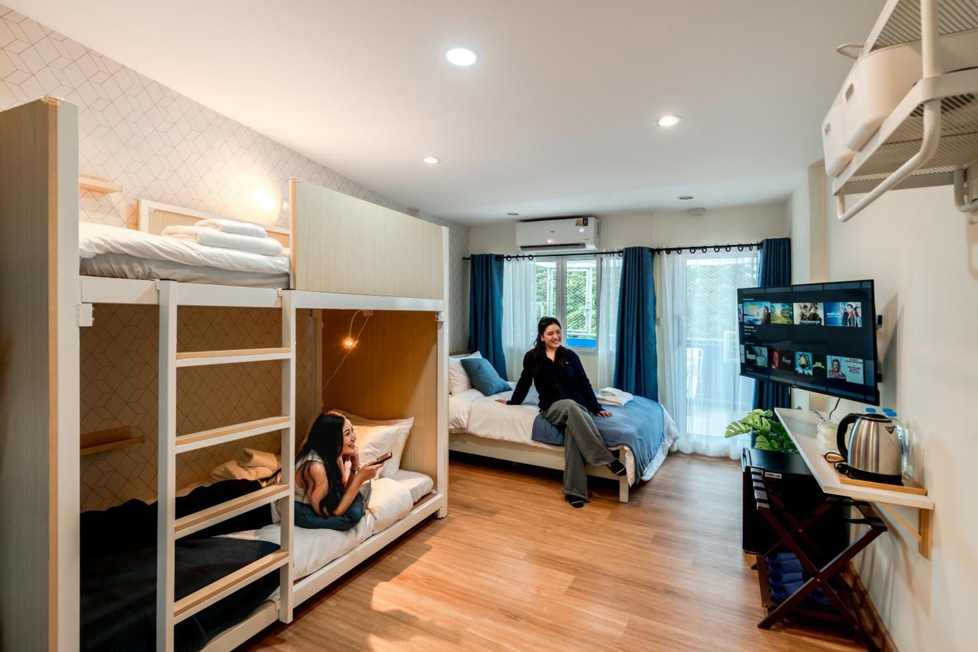 Blue House 191 Hometel - 3 Mins To Bts Saphan Taksin * Bangkok