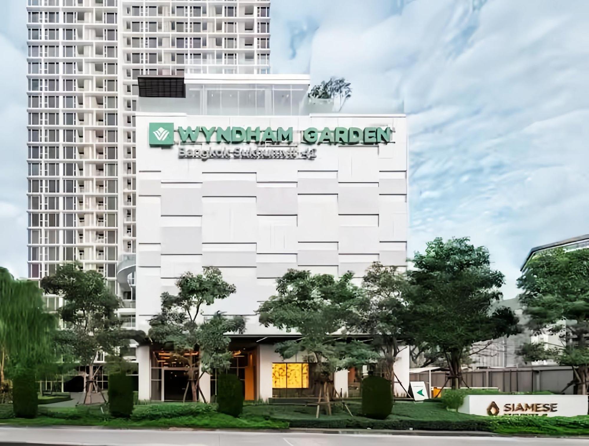 Wyndham Garden Sukhumvit 42 Apartment *