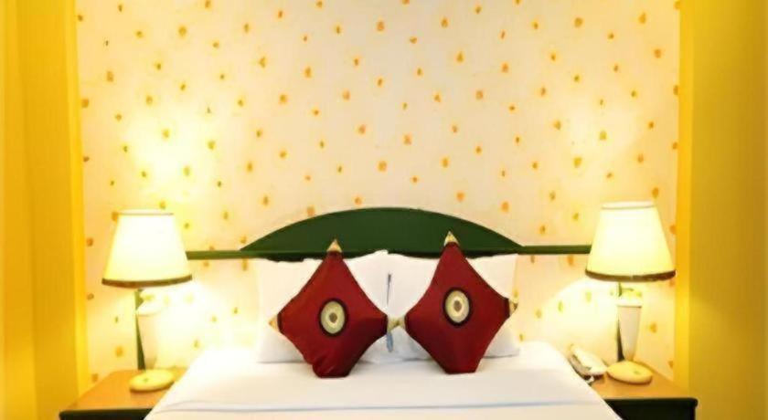 Chaleena Princess Hotel 2*