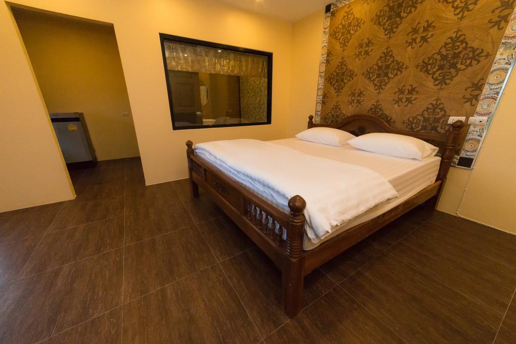 Thongtara House Boutique Srinakarin 4*