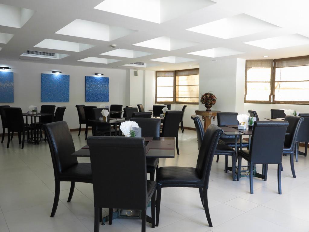 Hotel The Grand Sathorn 4*