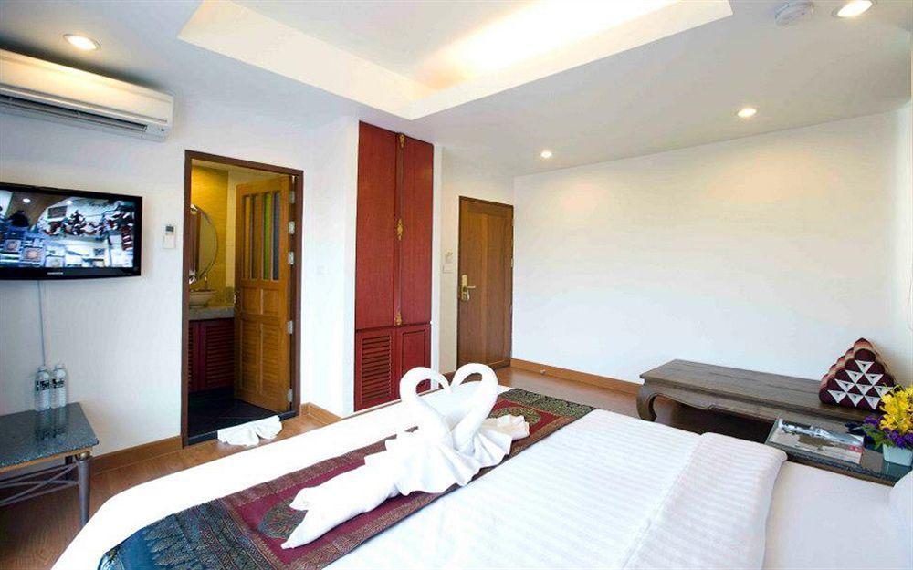 Korbua House Hotel