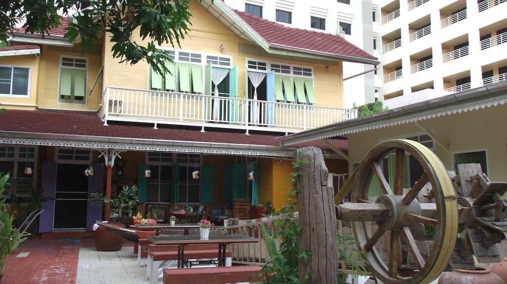 Panida Bangkok